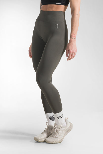 Essential Leggings